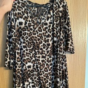 Cheetah tunic top boutique 2x